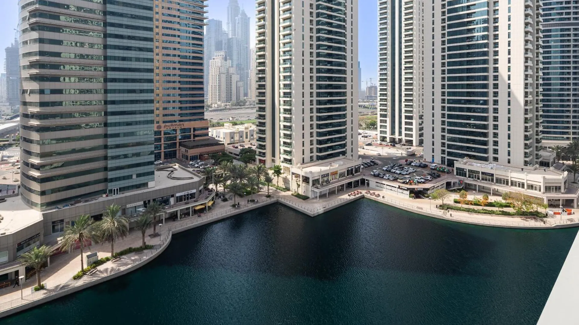 Upscale Studio Apartment In Goldcrest Views Dubai